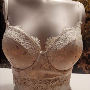 Victoria’s Secret bra
